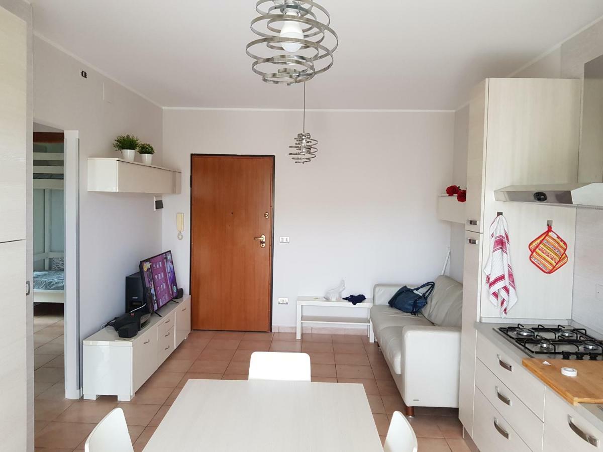 Ferienwohnung Casa Ilona Pineto Exterior foto