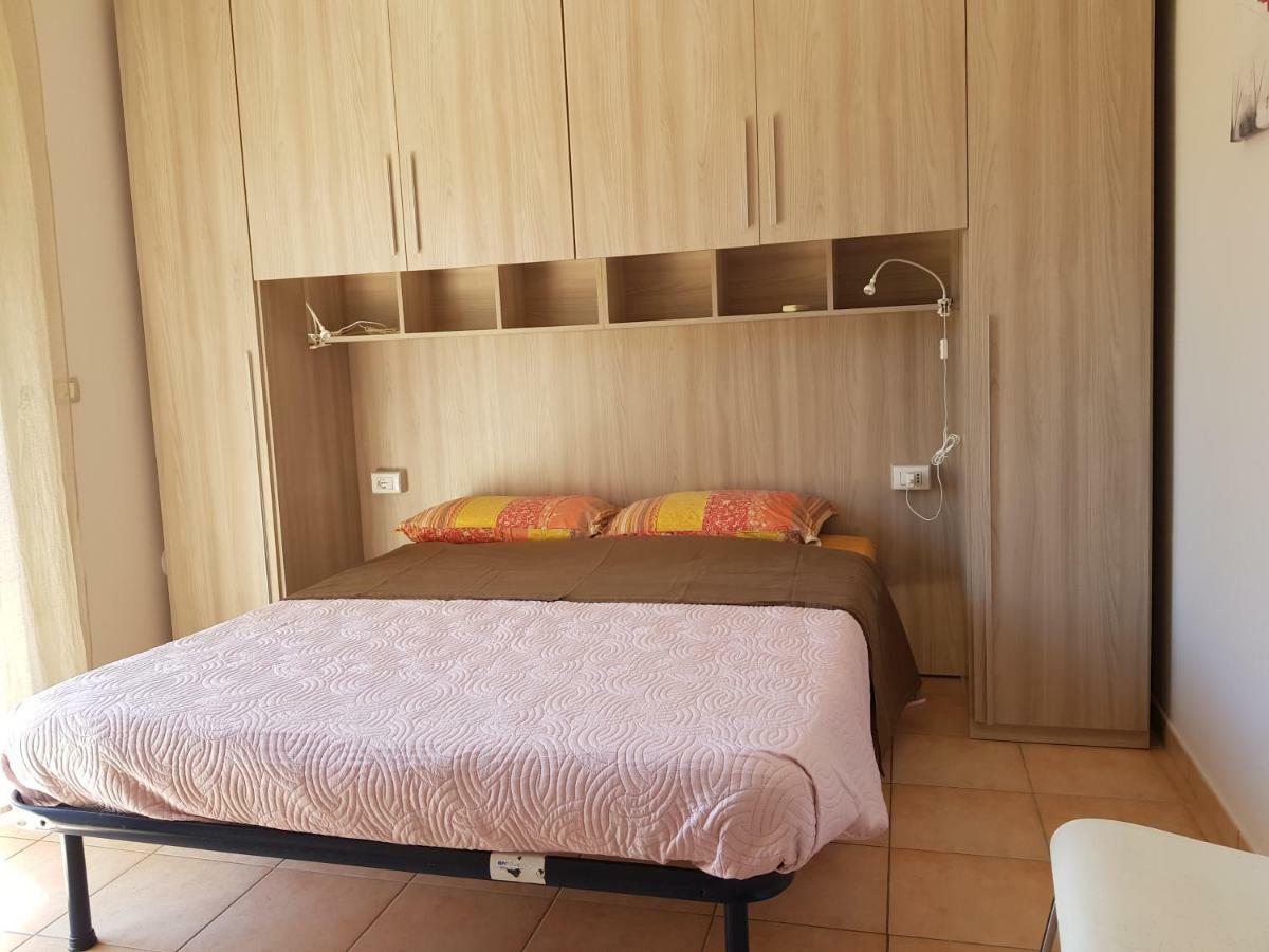 Ferienwohnung Casa Ilona Pineto Exterior foto